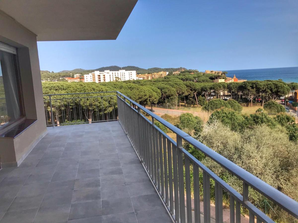 Apartamento Con Terraza En La Playa De La Fosca Palamós Dış mekan fotoğraf
